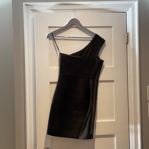 BCBG One Shoulder Black Cocktail Dress - Size 4 - Picture 2 of 4